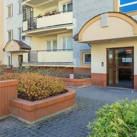 Beautiful Apartment For 6 People With Balcony And Parking In Warsaw By Noclegi Renters Exterior foto